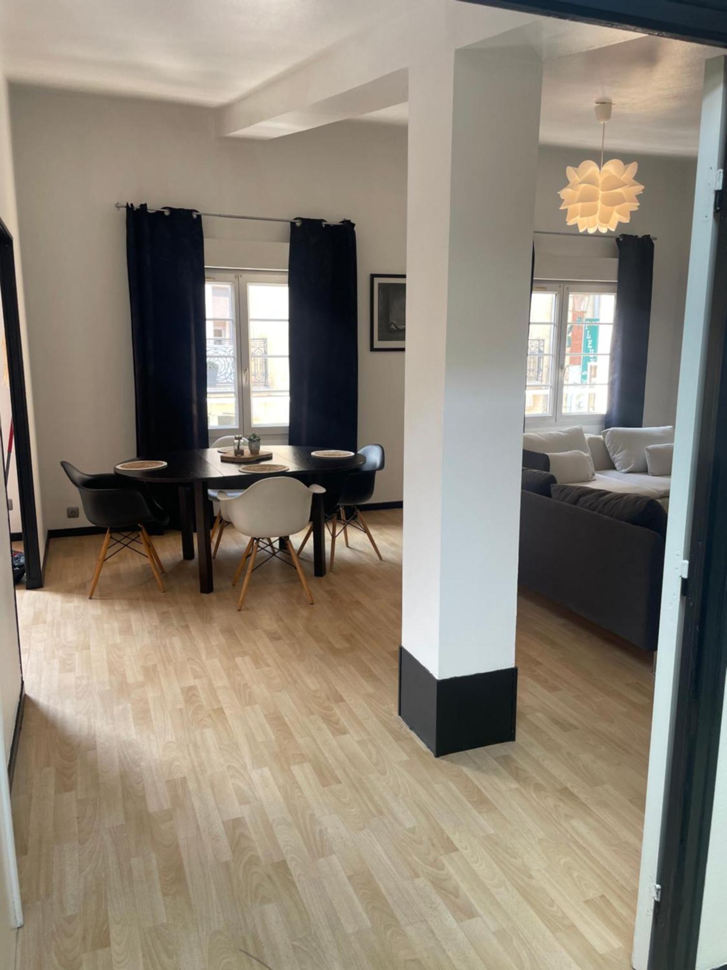 Le Nid De Sacha Apartment Epernay Bagian luar foto